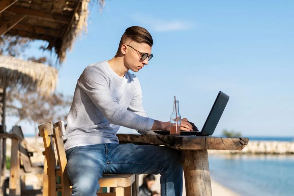 Le secret pour vivre sans travailler : 3 sources de revenus réalistes et chiffrées